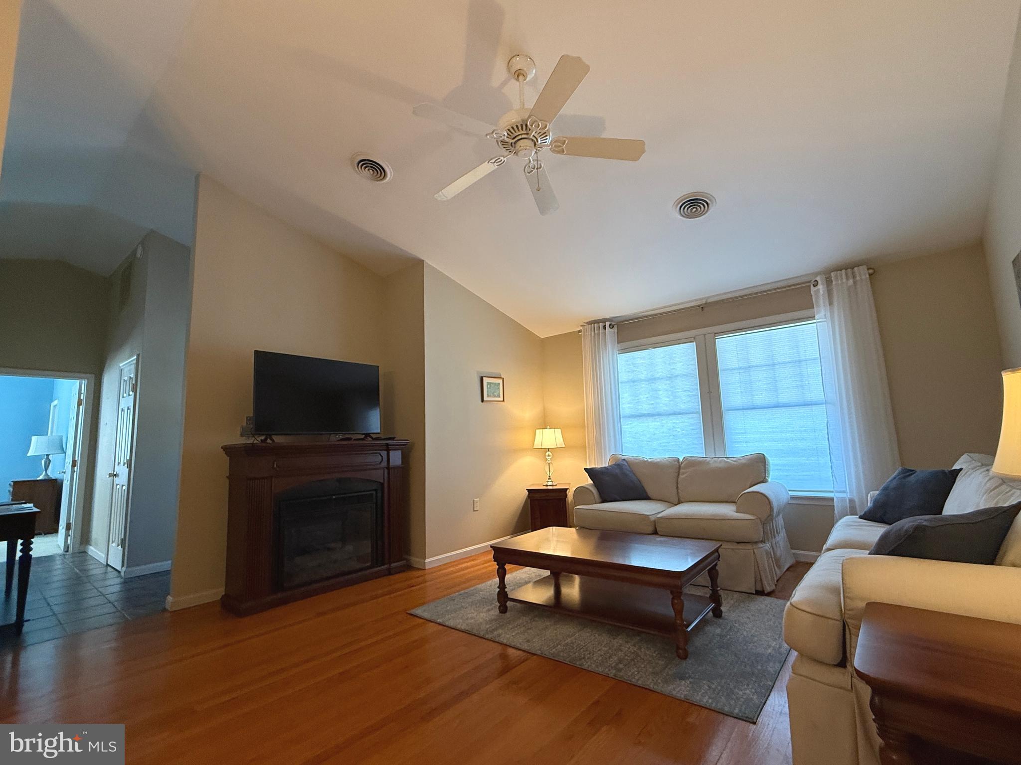 32651 East Riga Drive Ocean View, DE 19970 - Photo 8 of 36 Living room