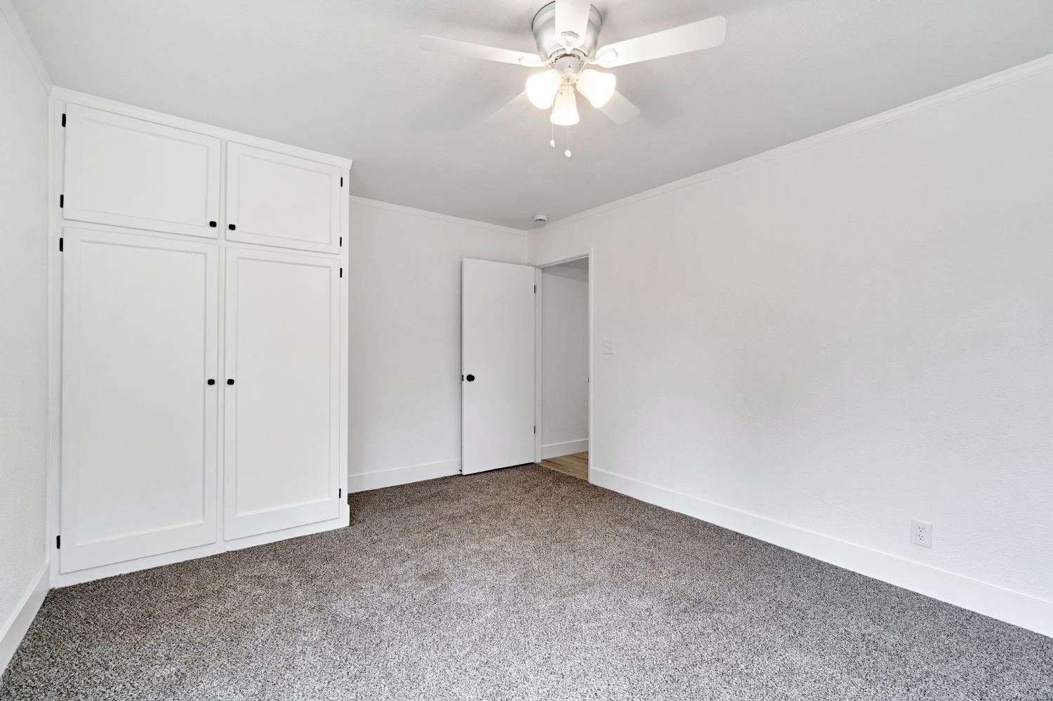 1503 North Pacific Avenue Fresno, CA 93728 - Photo 17 of 26 a view of an empty room