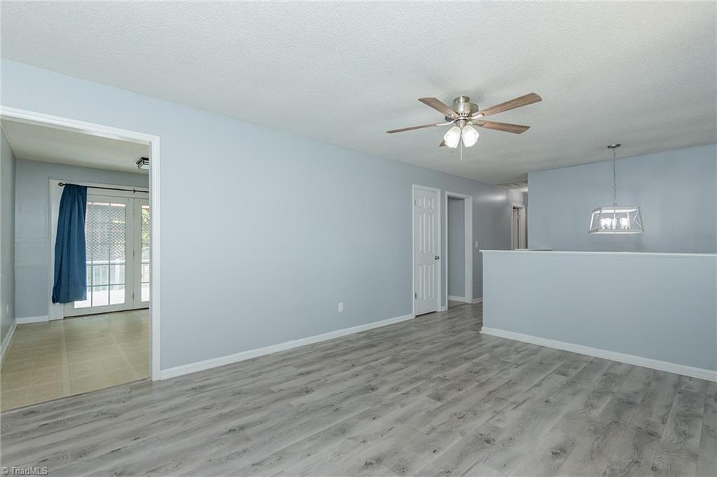 291 Kingwood Road Reidsville, NC 27320 - Photo 10 of 49 Living room w/view of dining