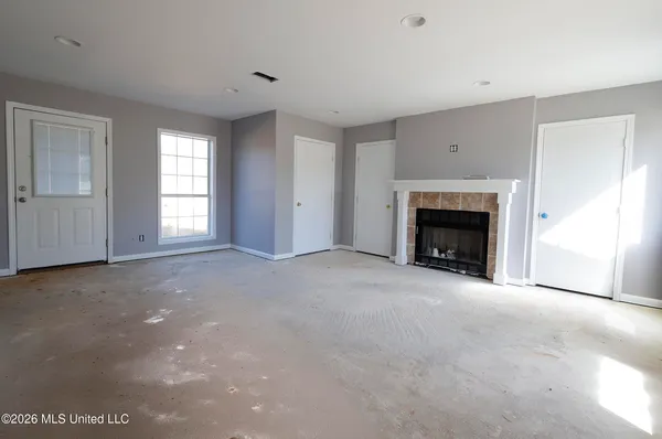 $169,000 | 2101 Highway 44, Summit, MS 39666