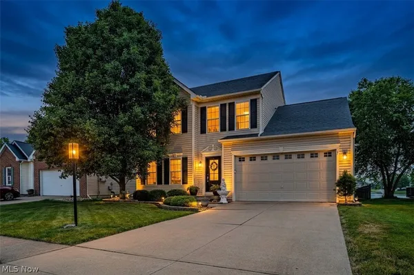 $399,900 | 5409 Fountain Circle, North Ridgeville, OH 44039