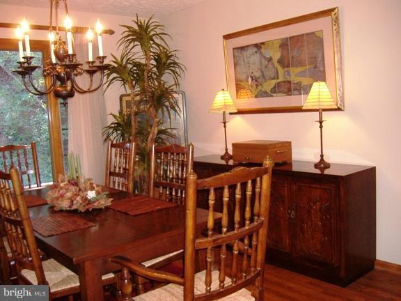 201 Park Ridge Court Front Royal, VA 22630 - Photo 27 of 30 Dining Room