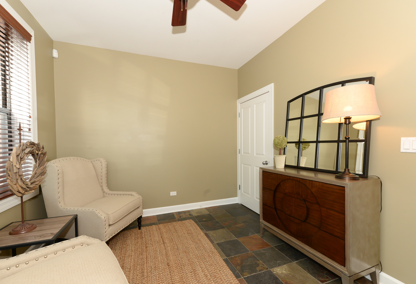 2808 West Dickens Avenue Chicago, IL 60647 - Photo 17 of 28