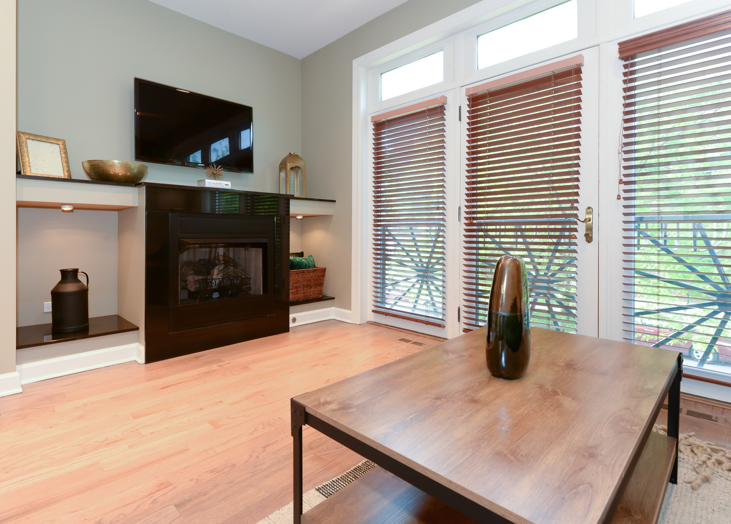 2808 West Dickens Avenue Chicago, IL 60647 - Photo 5 of 28