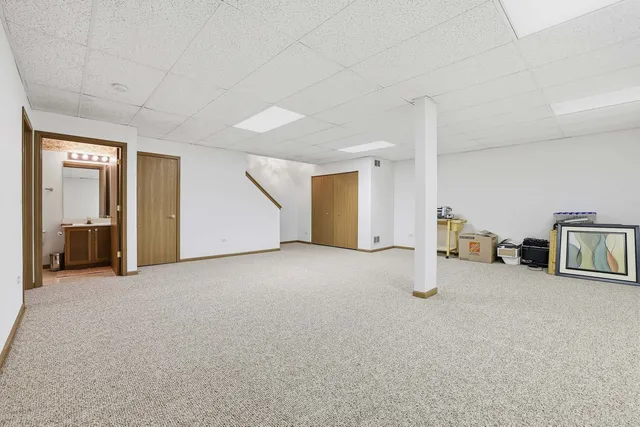 $305,000 | 20934 West Spruce Lane, Plainfield, IL 60544