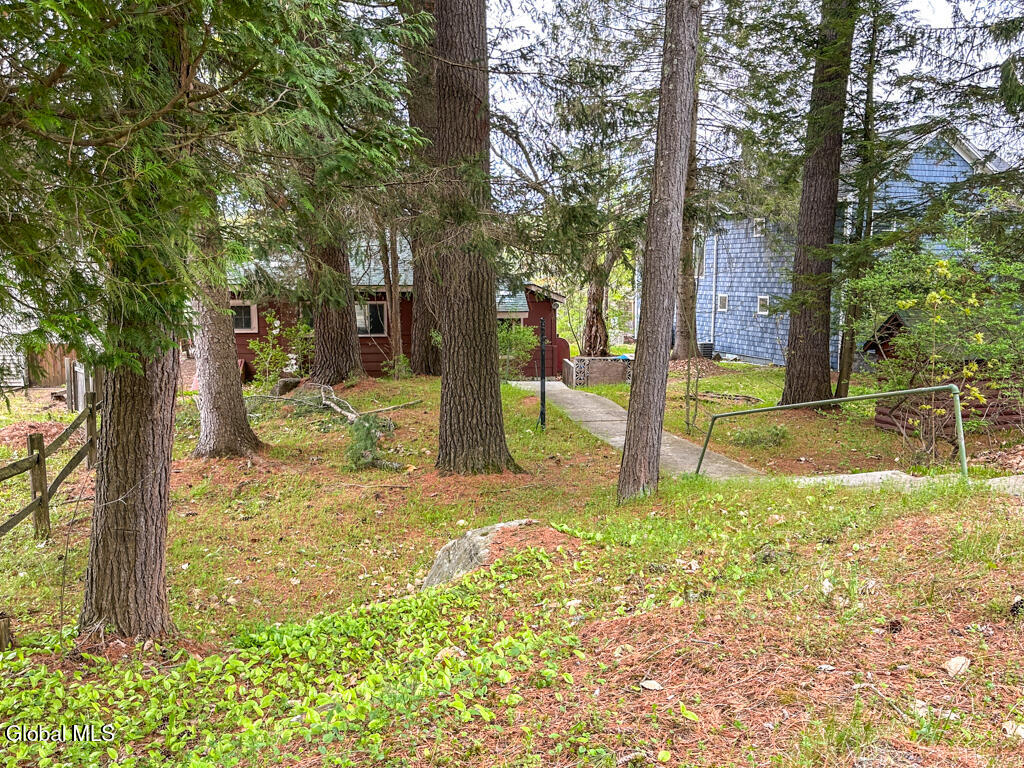 41 Hanneford Road Queensbury, NY 12804 - Photo 7 of 53 IMG_7264