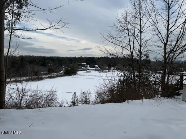 $959,000 | 41 Hanneford Road, Queensbury, NY 12804