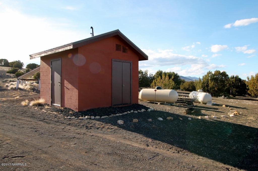 17023 Alpine Ranch Flagstaff, AZ 86004 - Photo 9 of 36 Generator Shed