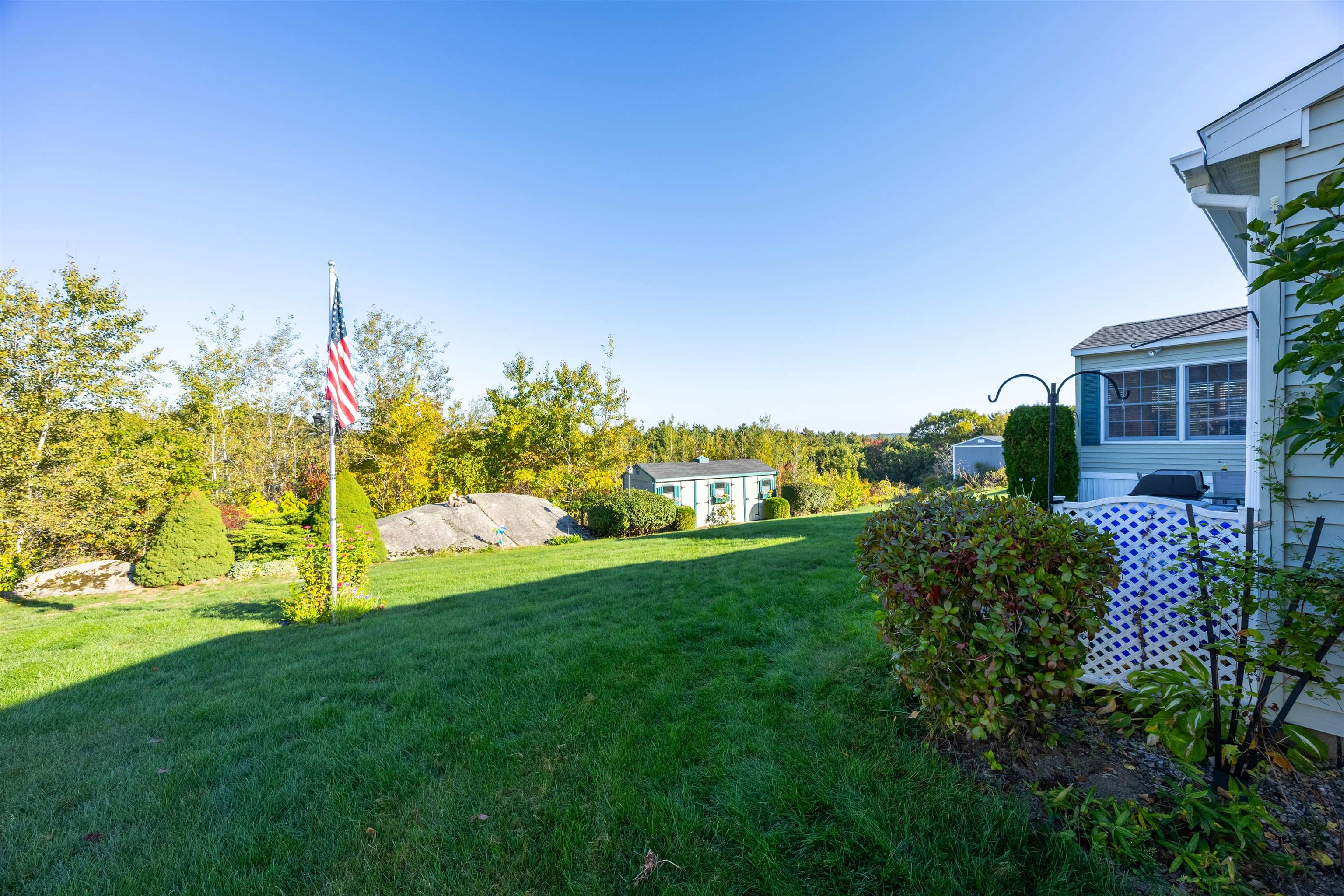 23 Stonegate Lane Hampstead, NH 03841 - Photo 4 of 37 Gallery Image 4