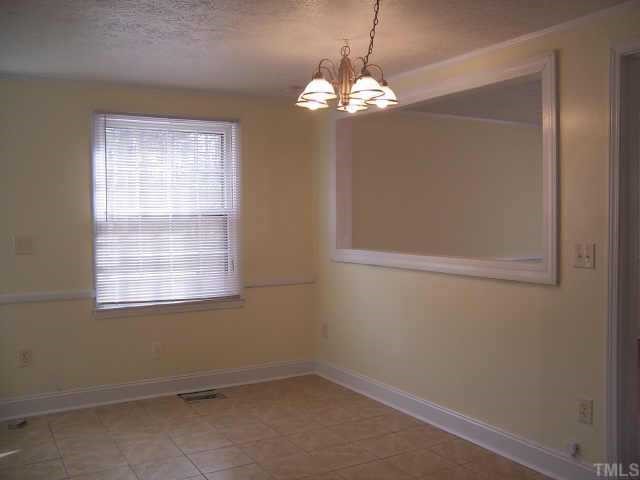 4161 Virgilina Road Roxboro, NC 27574 - Photo 6 of 12 Dining area