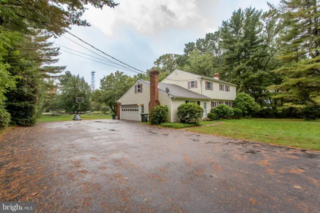 $3,900 | 415 New Road, Southampton, PA 18966