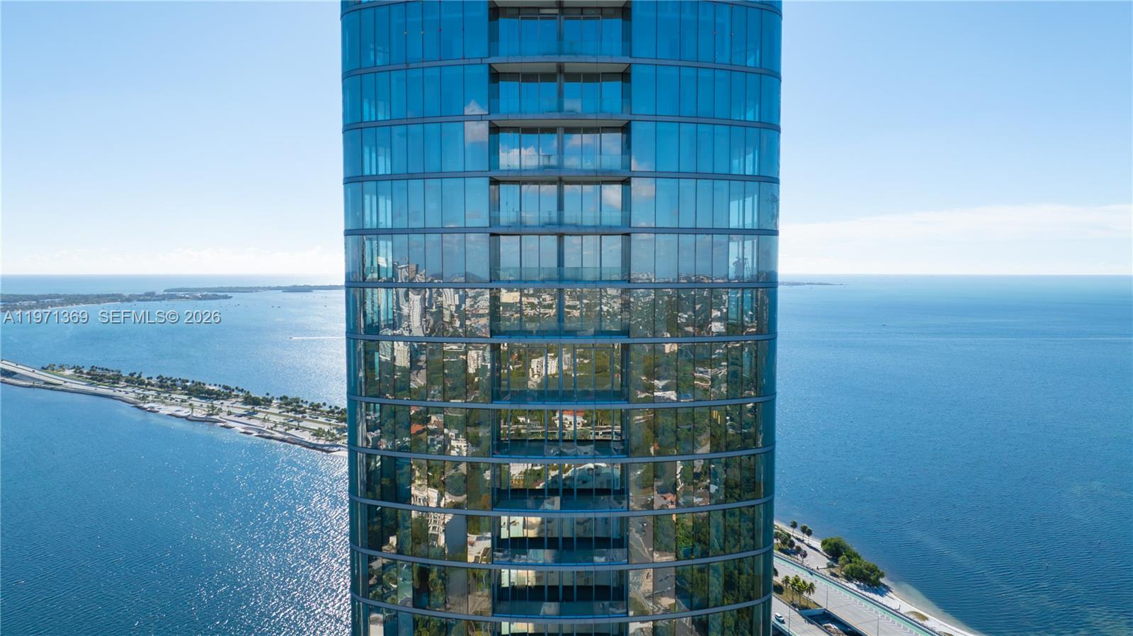 175 Southeast 25th Road, Unit 2802 Miami, FL 33129 - Photo 3 of 23