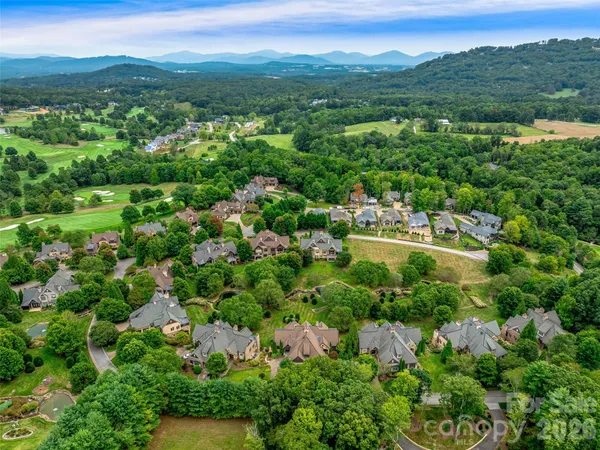 $1,575,000 | 22 Foxbridge Way, Arden, NC 28704