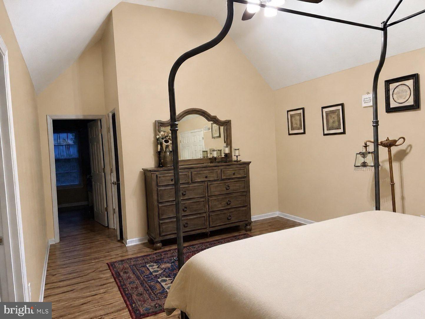 20 South Burns Road Spring Grove, PA 17362 - Photo 20 of 32 Primary Suite