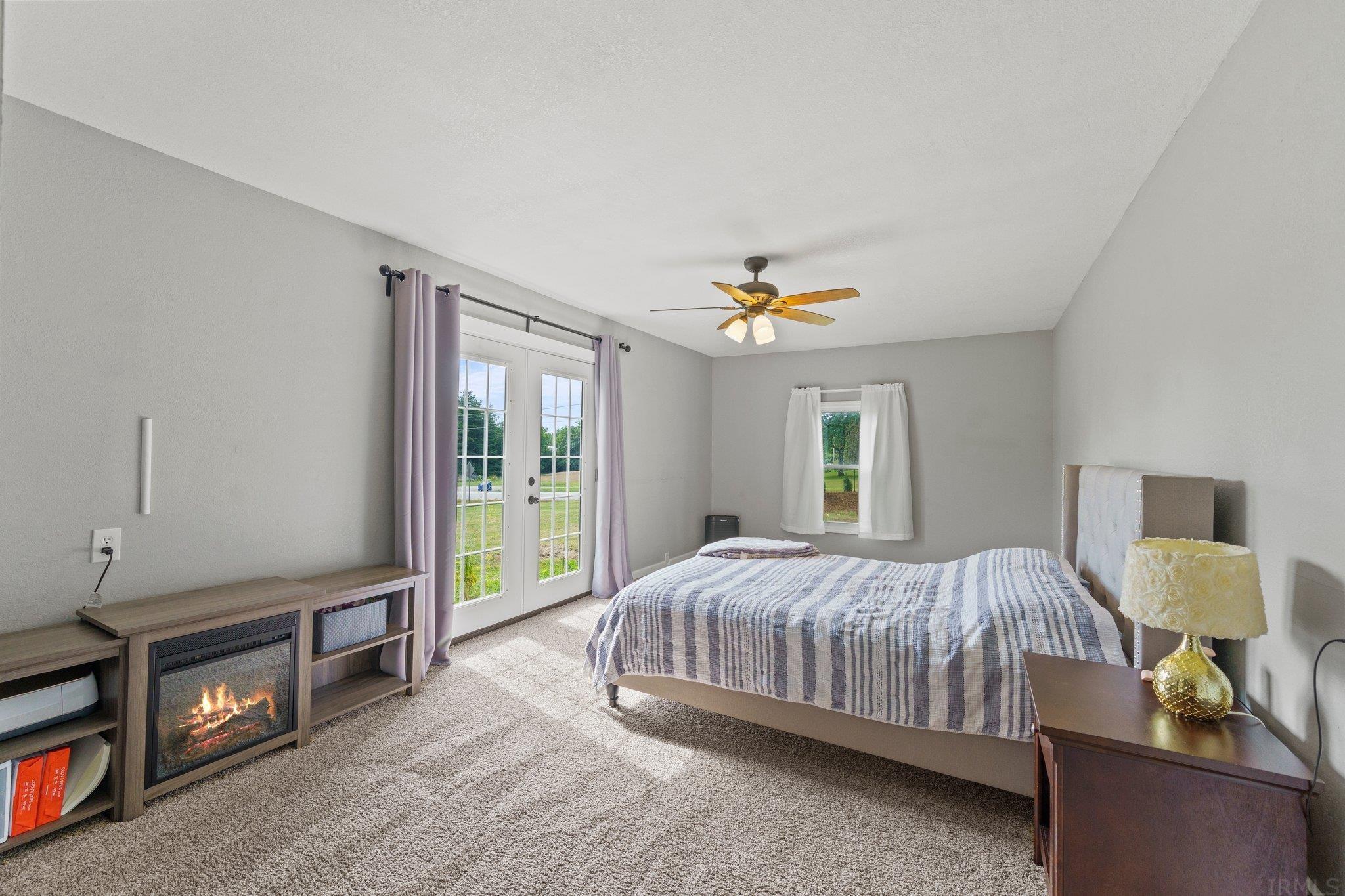 12129 Leo Road Fort Wayne, IN 46845 - Photo 18 of 36
