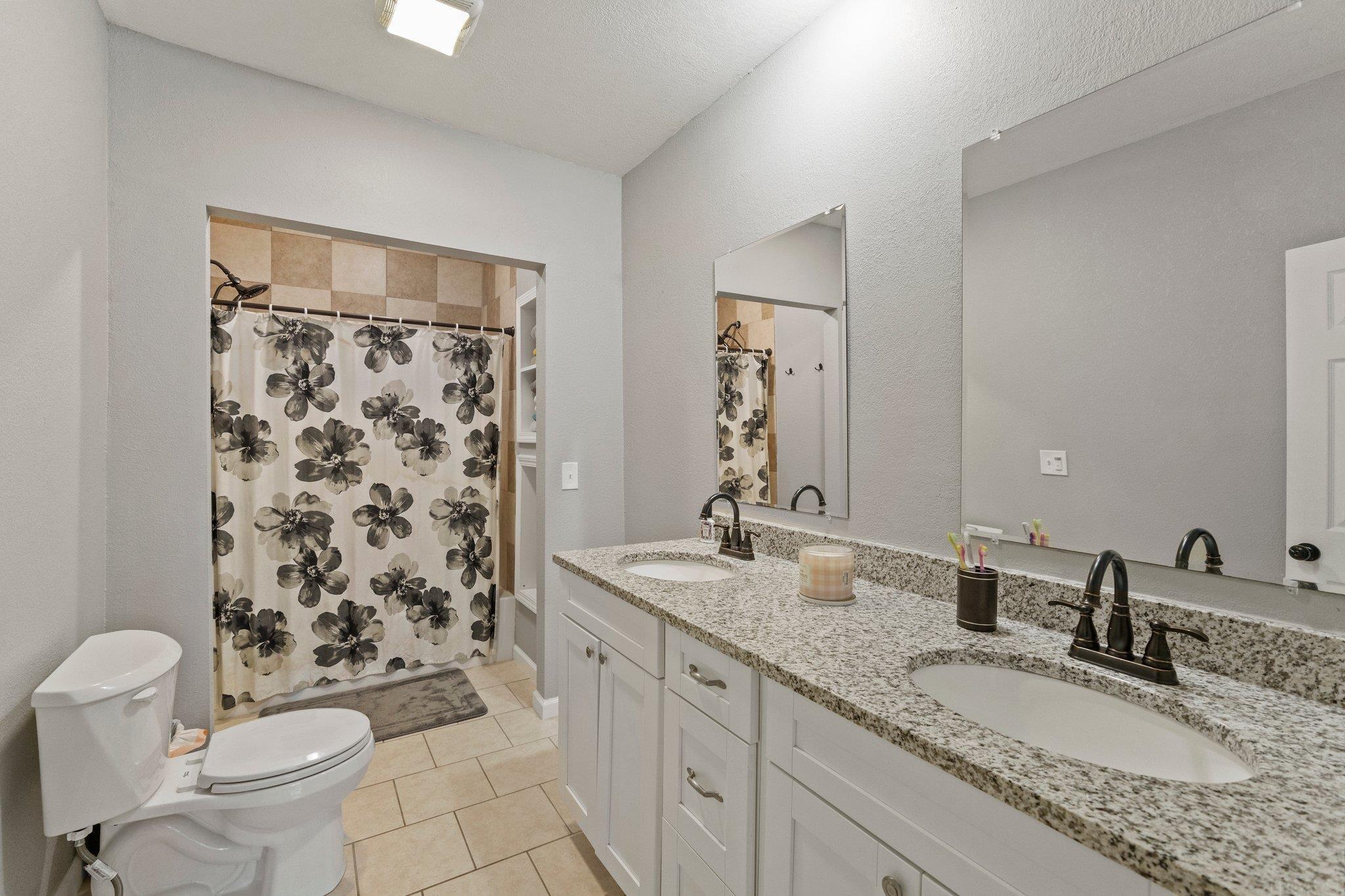 12129 Leo Road Fort Wayne, IN 46845 - Photo 19 of 36