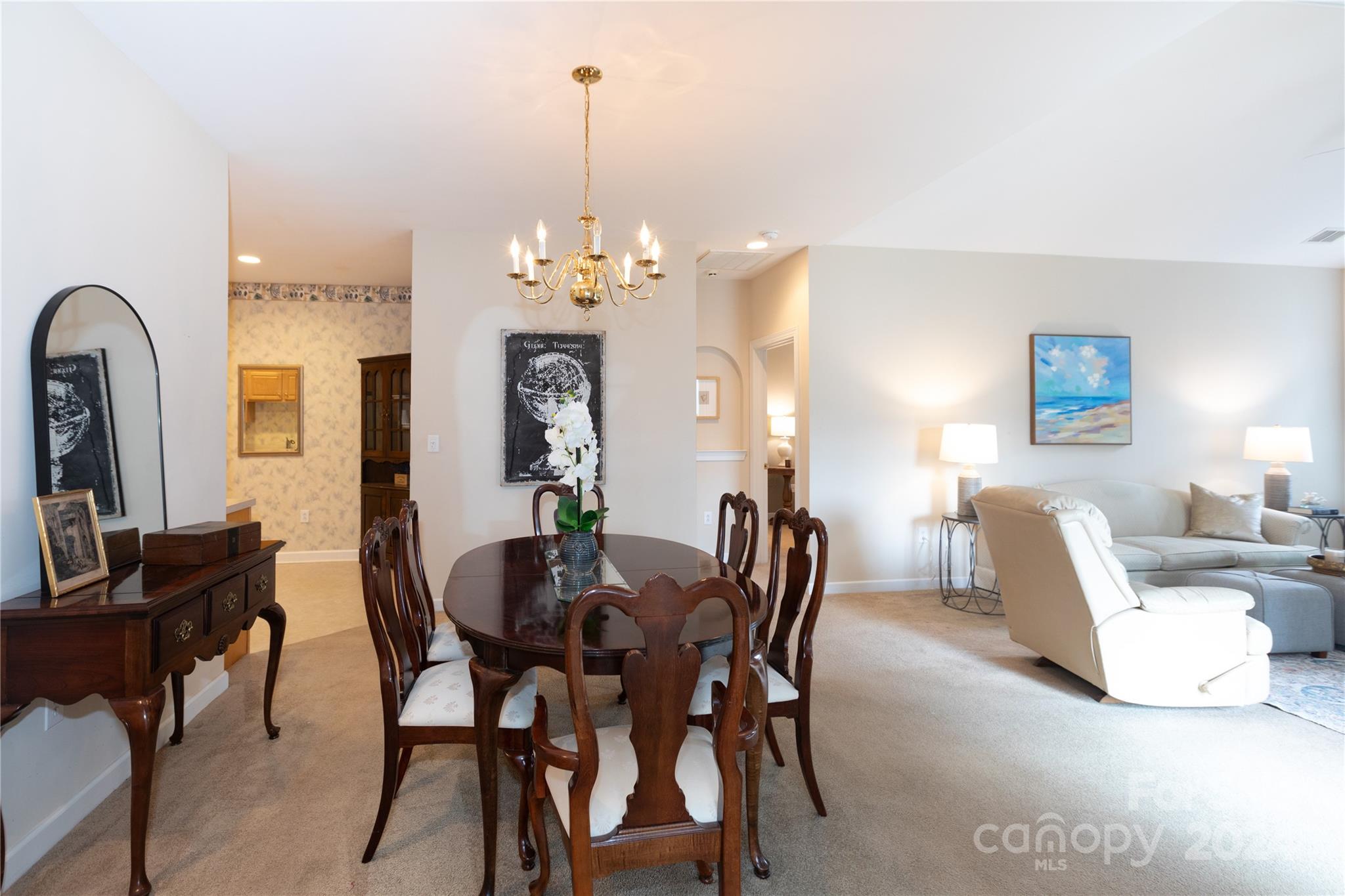 8368 Windsor Ridge Drive Charlotte, NC 28277 - Photo 13 of 28 a view of a dining room with furniture