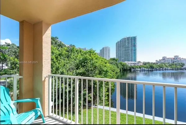 $3,800 | 19999 East Country Club Drive, Unit 1202, Aventura, FL 33180