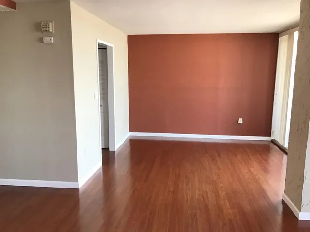 $2,175 | 1040 Harmon Cove Tower, Secaucus, NJ 07094