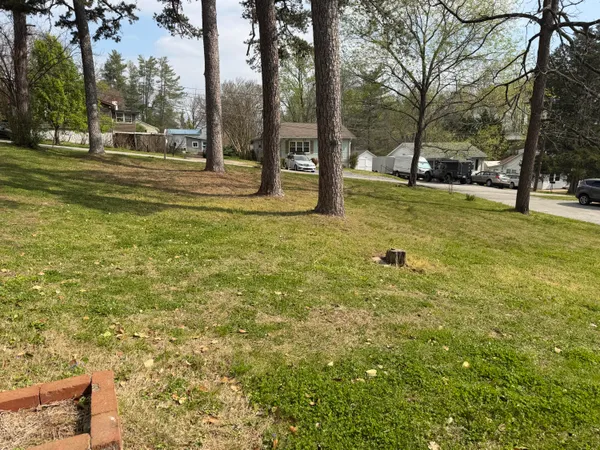 $1,280 | 4454 University Drive, Ooltewah, TN 37363