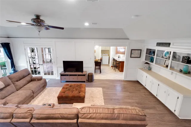 $363,000 | 5727 Glenmere Lane, Spring, TX 77379