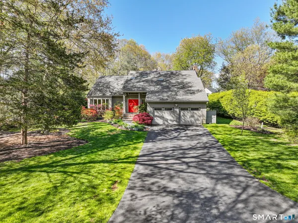 $859,000 | 4490 Madison Avenue, Trumbull, CT 06611