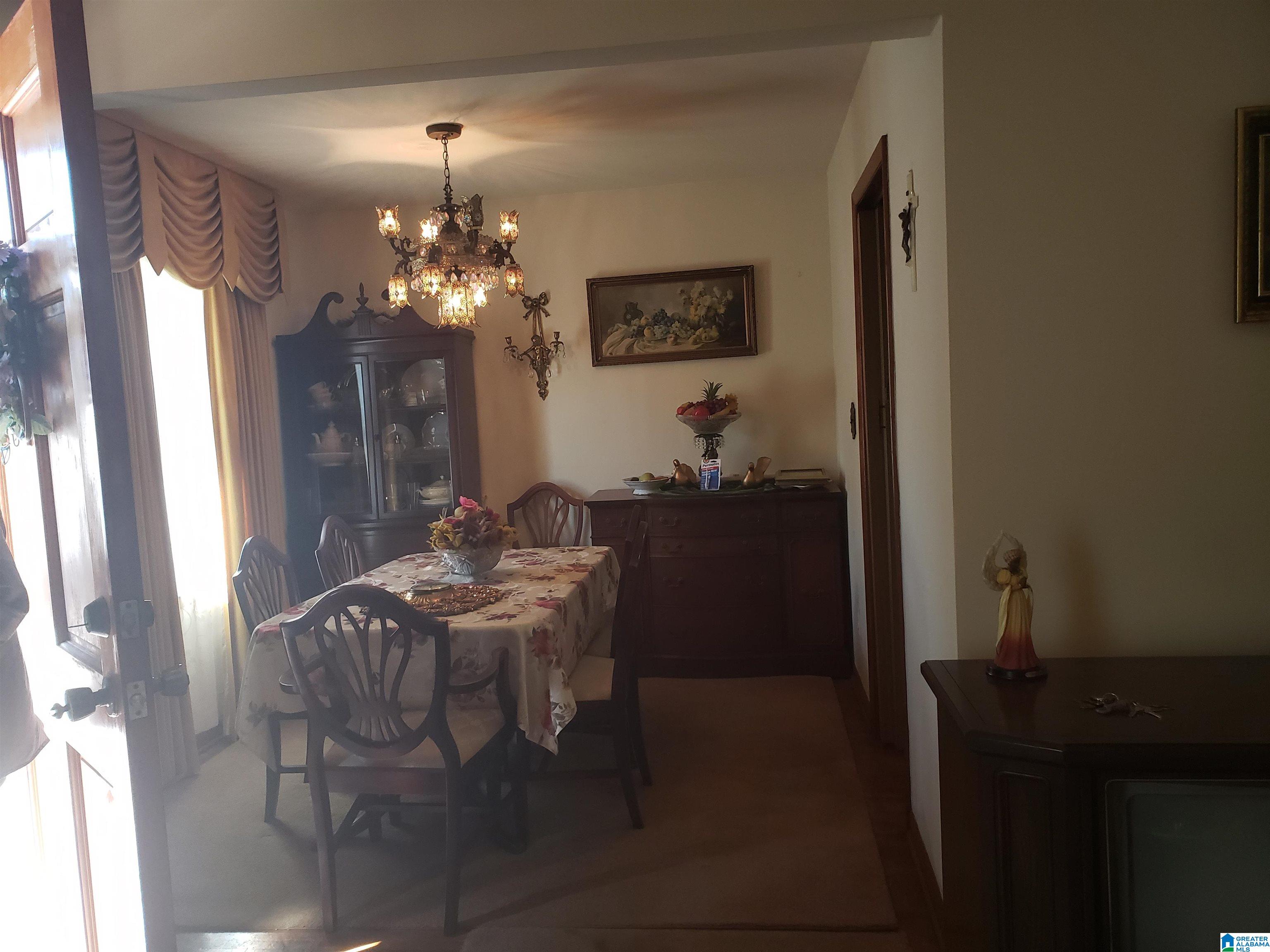 232 11th Avenue Southwest Birmingham, AL 35211 - Photo 5 of 23