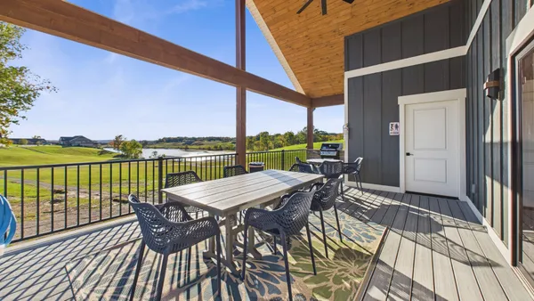 $1,150,000 | 310 Moon Bay Drive, Kuttawa, KY 42055