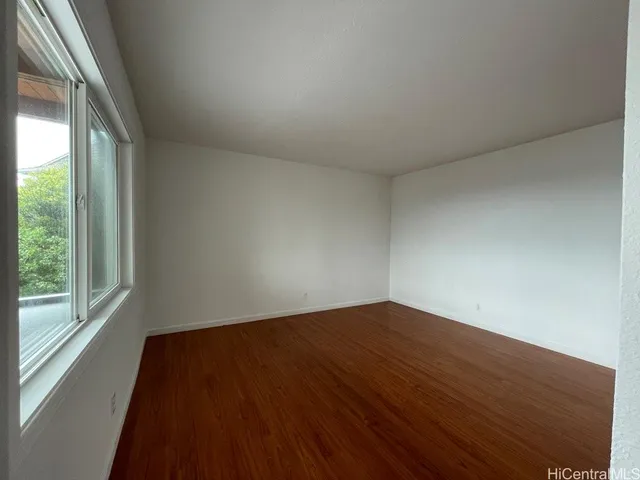 $2,900 | 1101 Kaluanui Road, Unit B, Honolulu, HI 96825