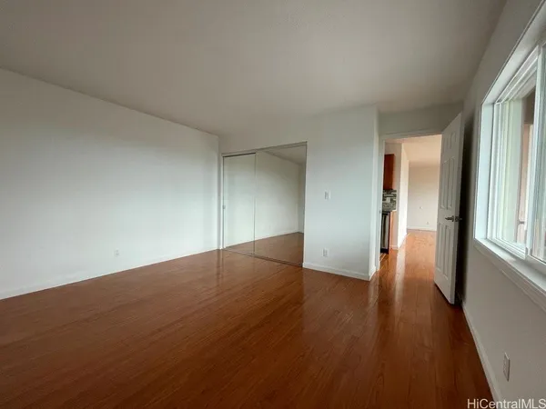 $2,800 | 1101 Kaluanui Road, Unit B, Honolulu, HI 96825