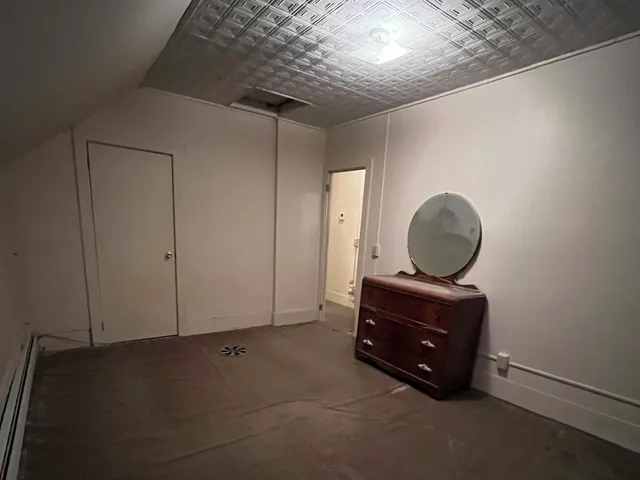 $139,000 | 428 Coventry Street, Newport, VT 05855