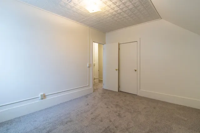 $150,000 | 428 Coventry Street, Newport, VT 05855