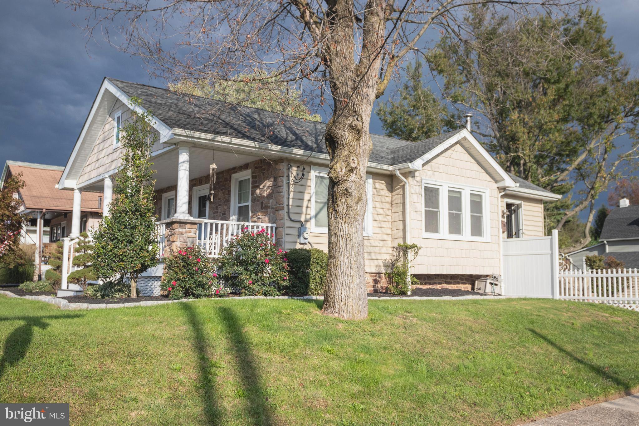 200 Jacksonville Road Hatboro, PA 19040 - Photo 2 of 16 Gallery Image 2