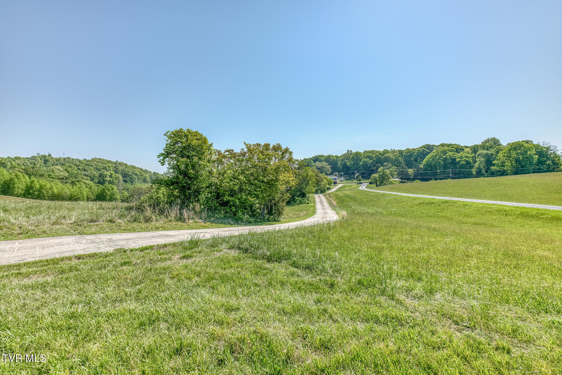 520 Highway 93 Fall Branch, TN 37656 - Photo 95 of 106 520 Highway 93 Exterior-52