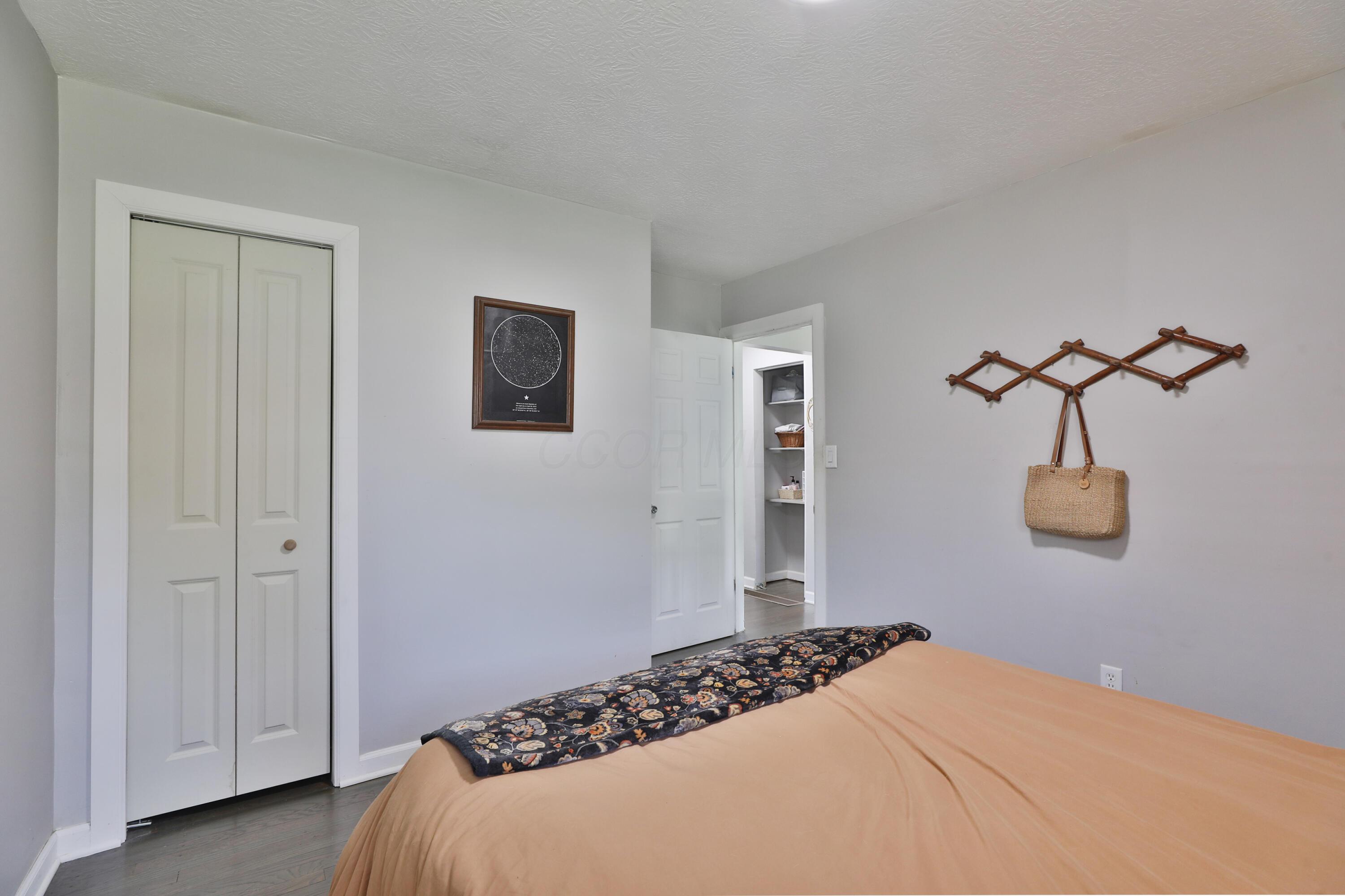 3216 Howey Road Columbus, OH 43224 - Photo 22 of 36 3216-Howey-19