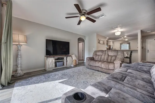 $279,000 | 309 Southern Winds Boulevard, DeLand, FL 32720