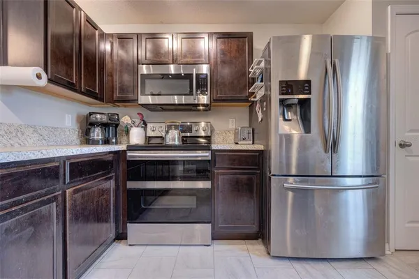 $279,000 | 309 Southern Winds Boulevard, DeLand, FL 32720