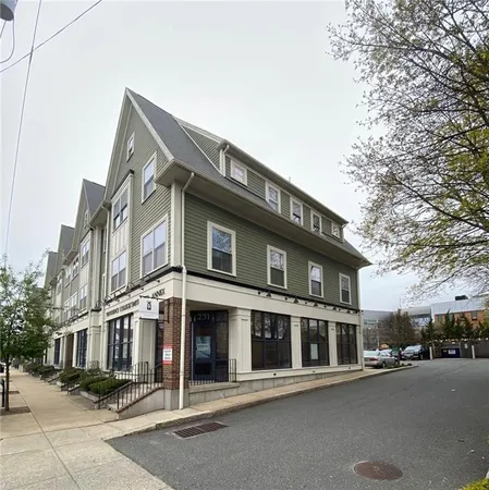 $299,000 | 231 Douglas Avenue, Unit R7, Providence, RI 02908