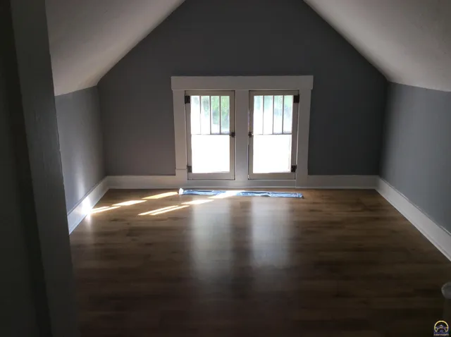 $459,777 | 811 Southwest Buchanan Street, Topeka, KS 66606