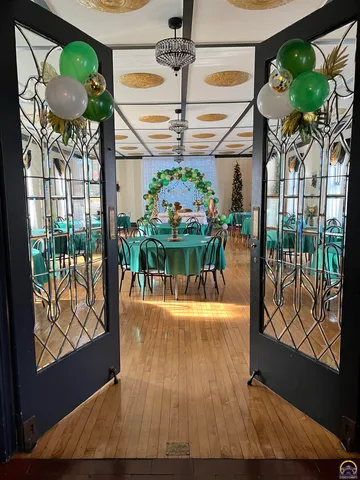 $459,777 | 811 Southwest Buchanan Street, Topeka, KS 66606