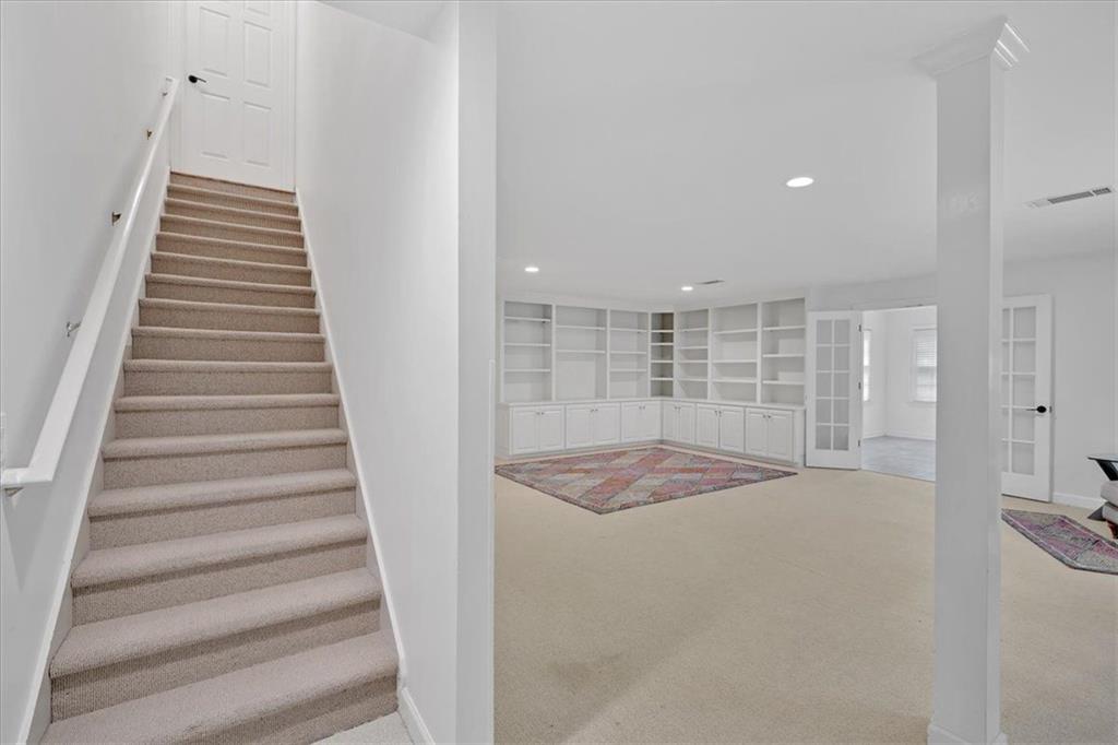 400 Old Ivy Road Northeast Atlanta, GA 30342 - Photo 64 of 114