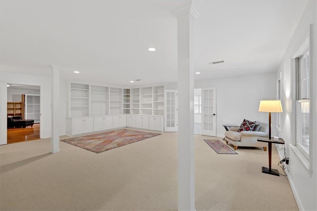 400 Old Ivy Road Northeast Atlanta, GA 30342 - Photo 65 of 114