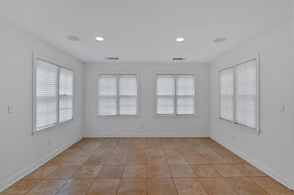 400 Old Ivy Road Northeast Atlanta, GA 30342 - Photo 68 of 114