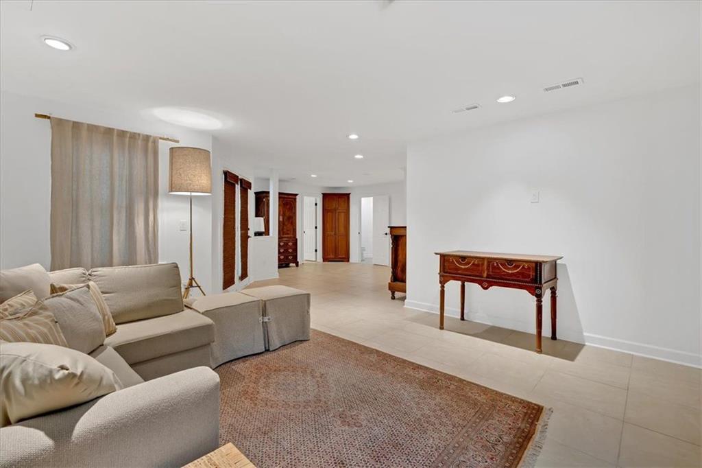 400 Old Ivy Road Northeast Atlanta, GA 30342 - Photo 75 of 114