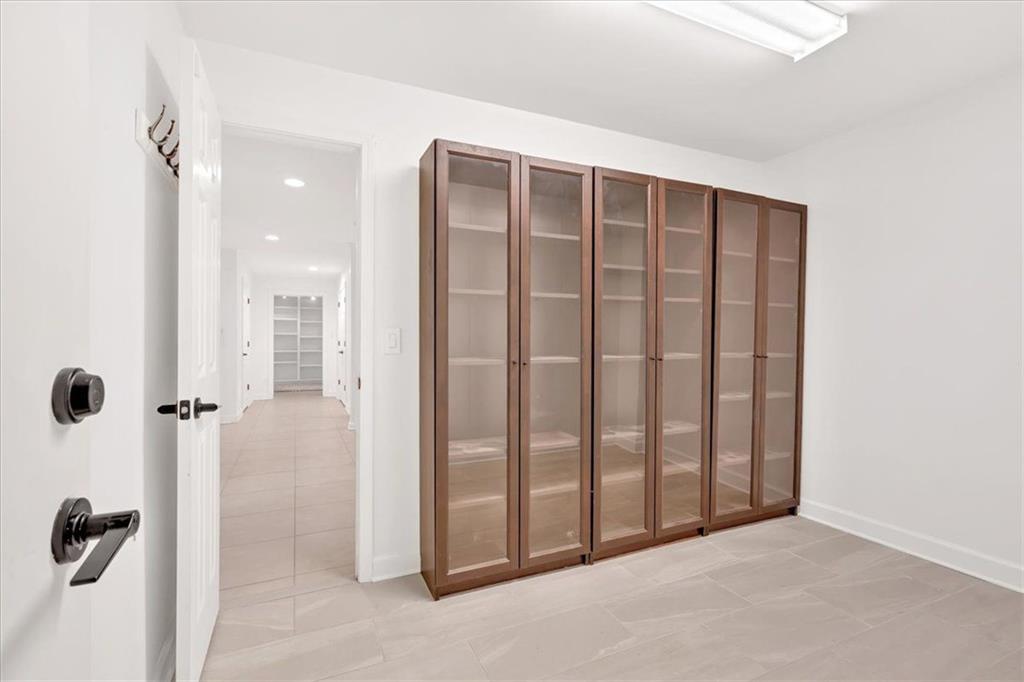 400 Old Ivy Road Northeast Atlanta, GA 30342 - Photo 80 of 114