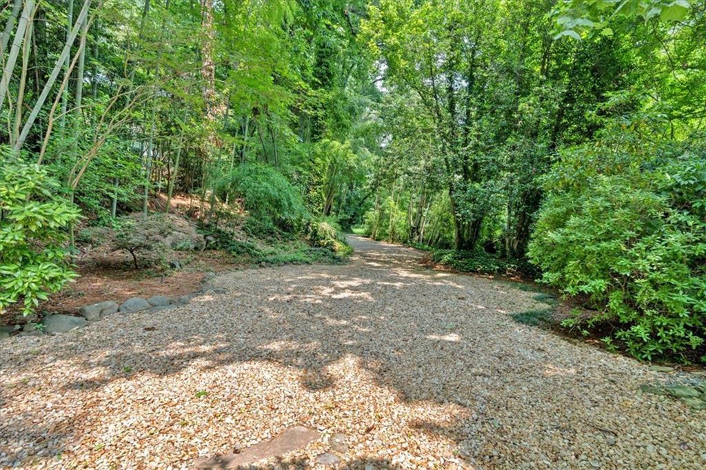 400 Old Ivy Road Northeast Atlanta, GA 30342 - Photo 98 of 114