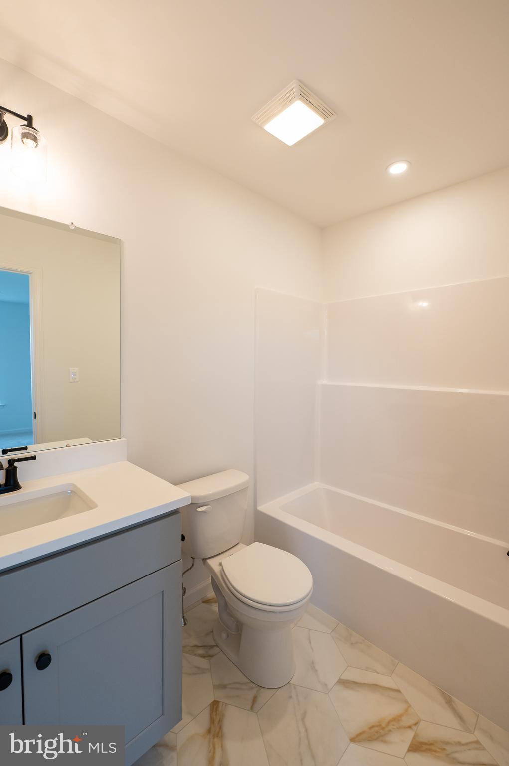 560 Long Street, Unit 1 Emmaus, PA 18049 - Photo 9 of 11