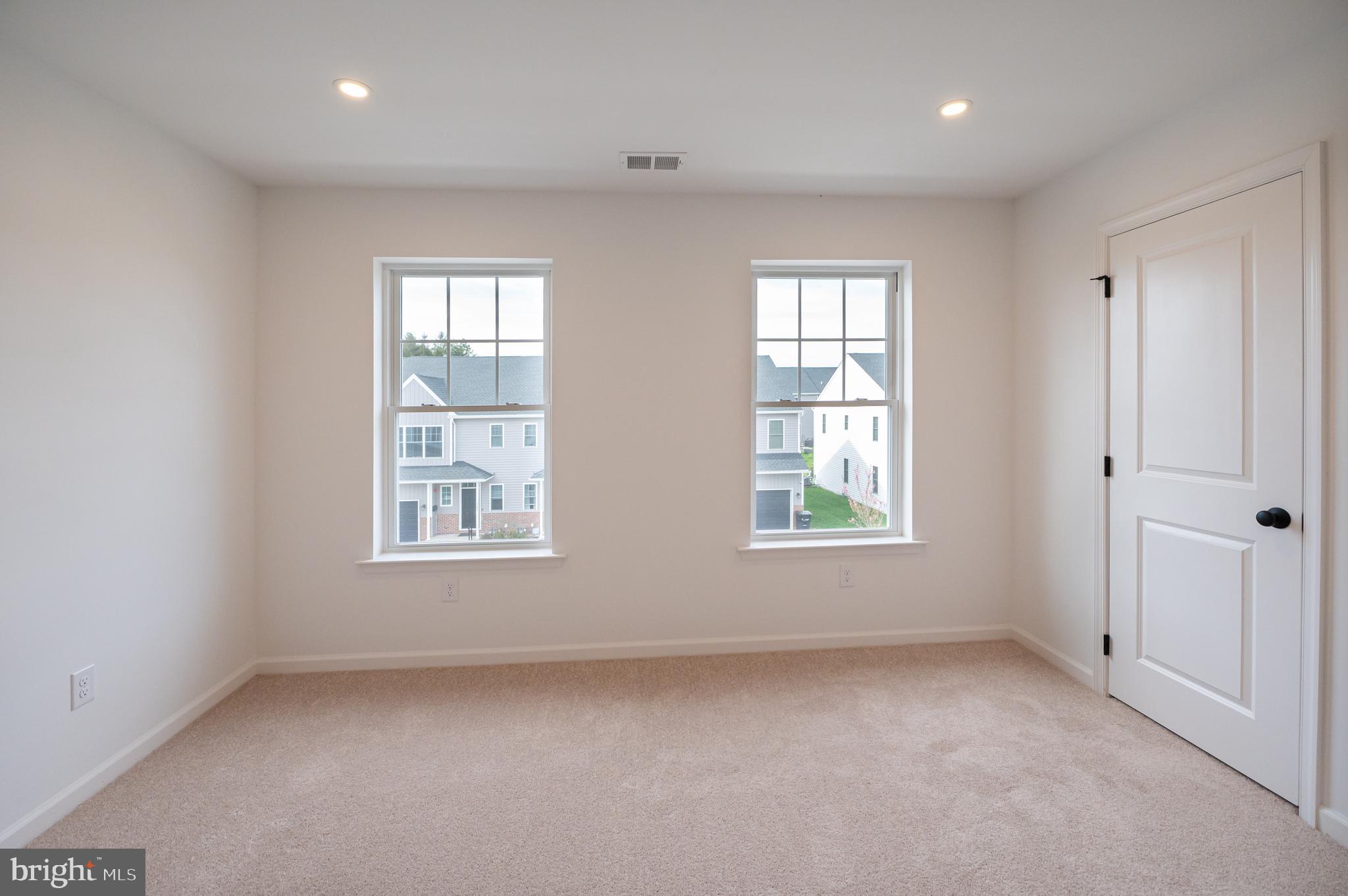 560 Long Street, Unit 1 Emmaus, PA 18049 - Photo 10 of 11