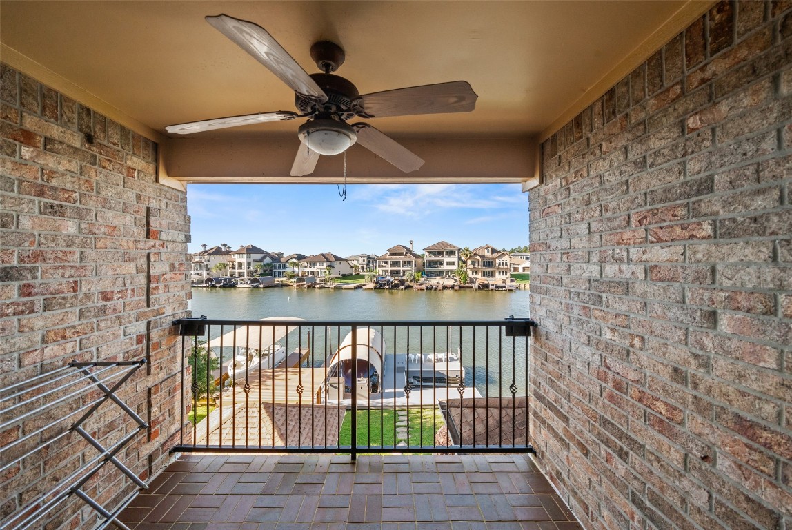 12200 Pebble View Drive Conroe, TX 77304 - Photo 30 of 43