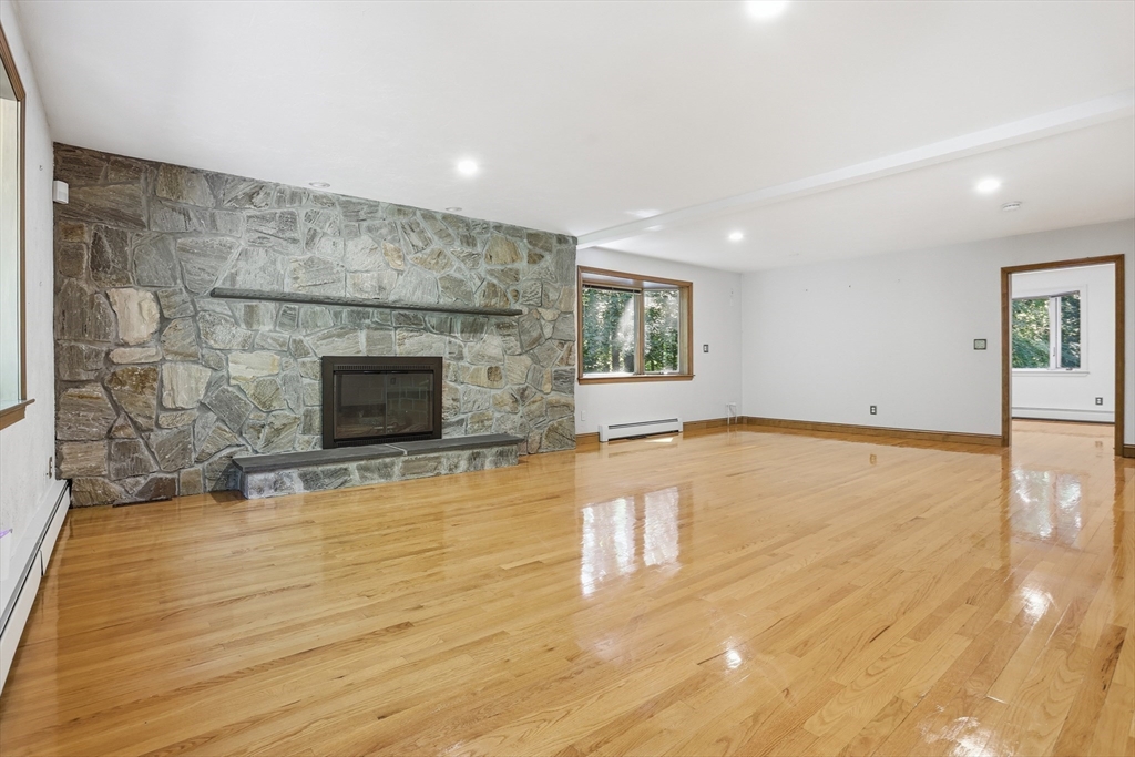 331 Prospect Street Framingham, MA 01701 - Photo 10 of 42